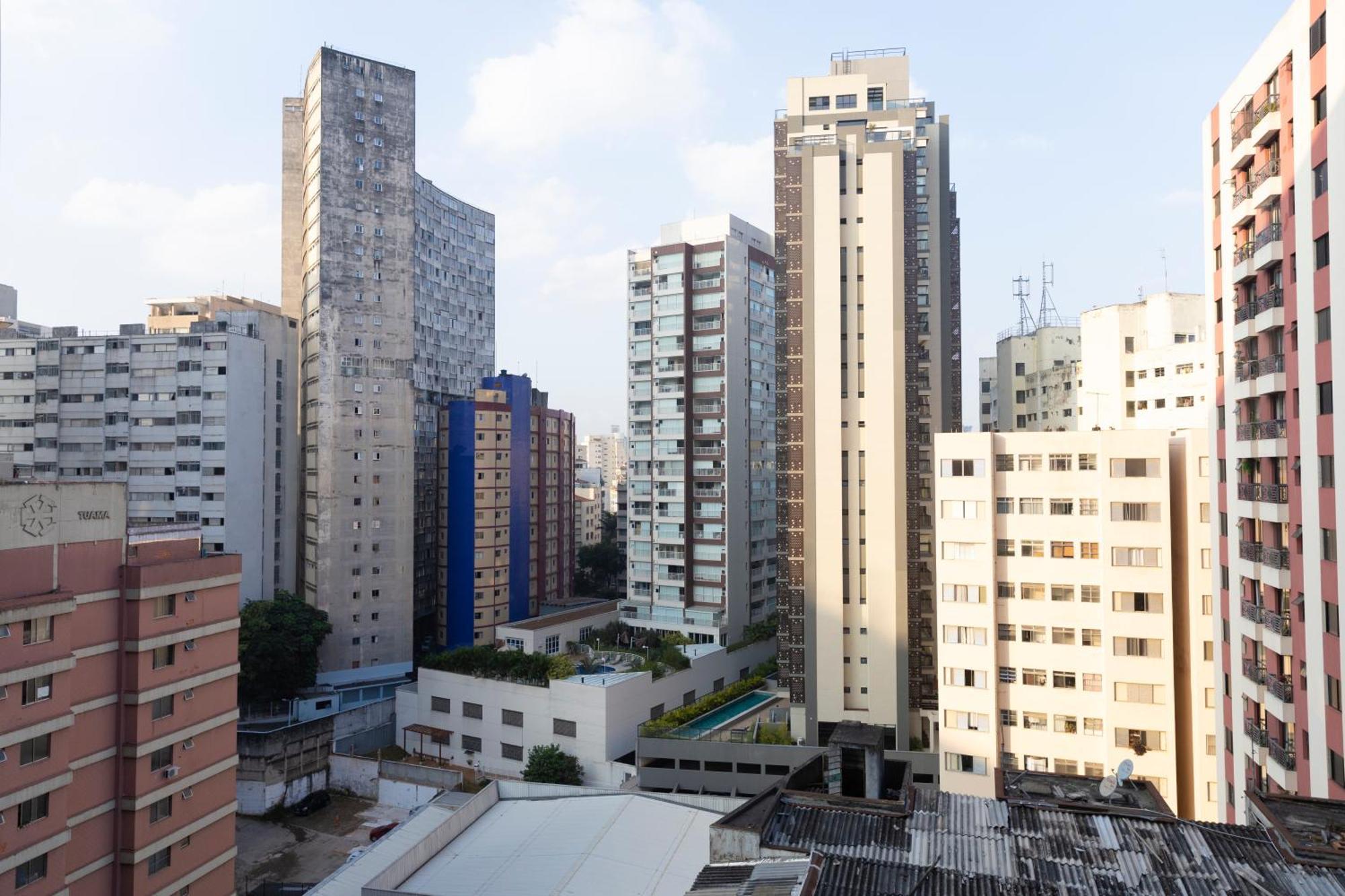 Estudios Com Ac E Varanda Na Bela Vista São Paulo