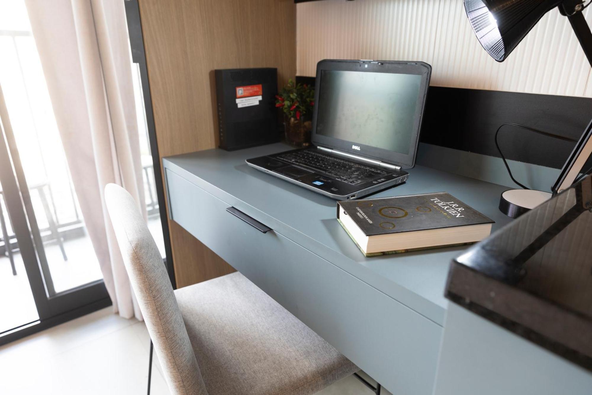 Apartamento Estudios Com Ac E Varanda Na Bela Vista