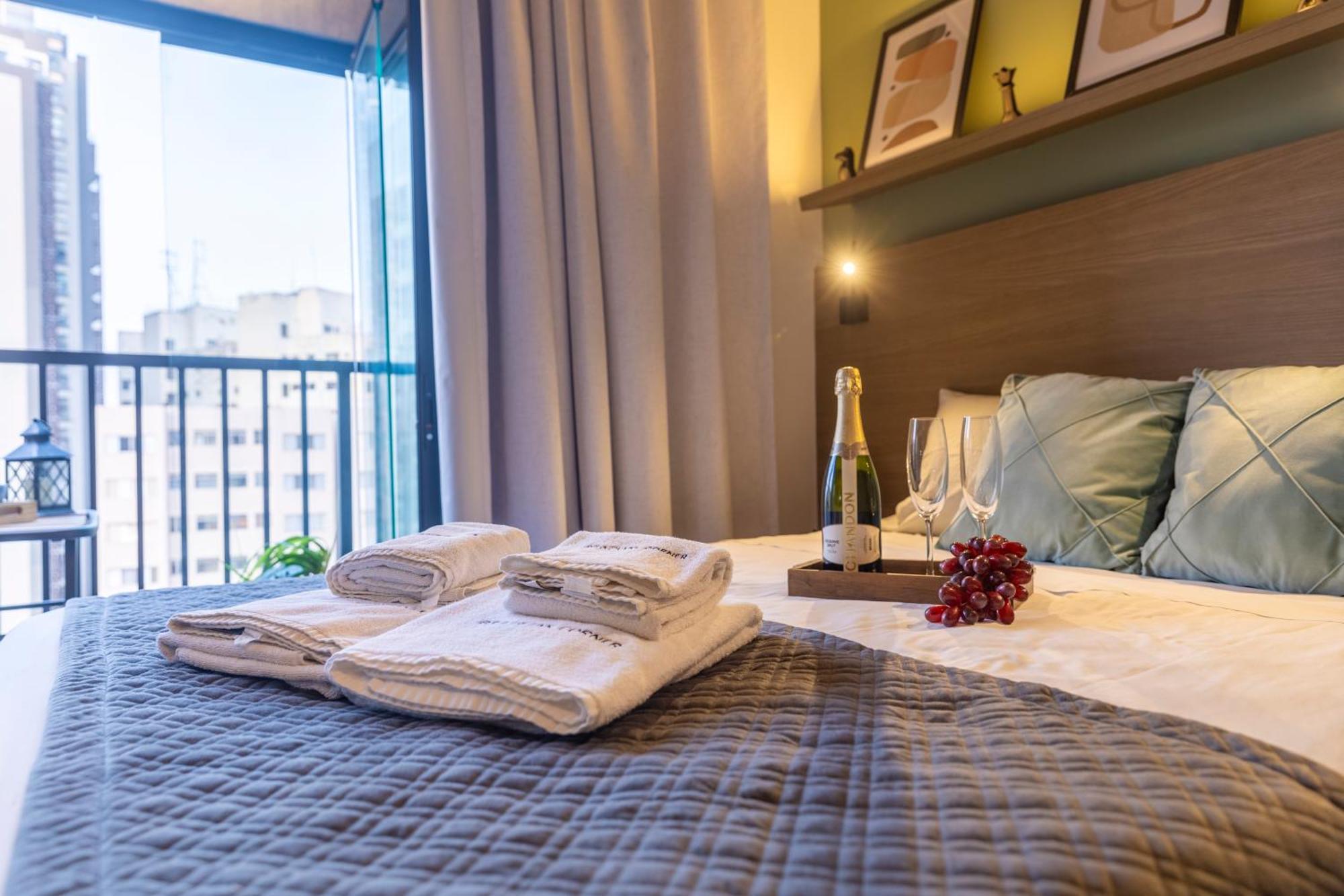 Estudios Com Ac E Varanda Na Bela Vista Apartamento *